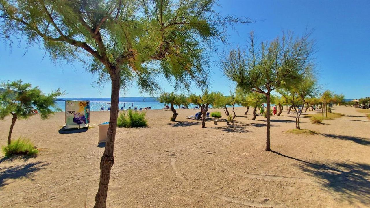 Apartments Punta 2 Омиш Экстерьер фото